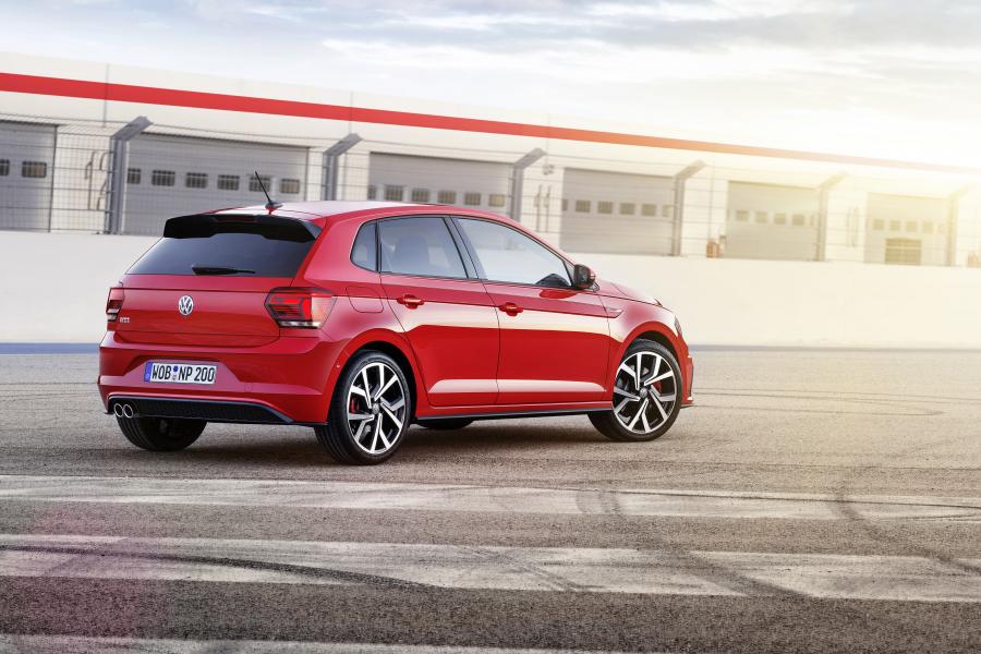  Volkswagen Polo GTI 2017 года  (WW) (фото 5 из 46)
